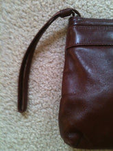 Load image into Gallery viewer, Vintage Ruth Saltz leather clutch bag